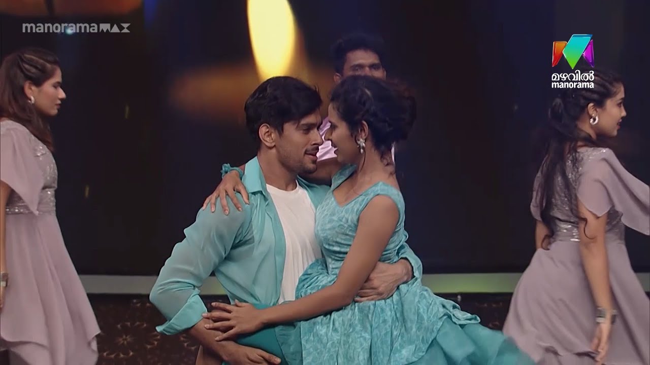 പ്രണയാർദ്രമായ   നൃത്തച്ചുവടുകളുമായി     റംസാനും മീനാക്ഷിയും ❤️... | Mazhavil Chiri Awards | Ramzan |