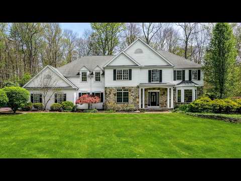 875 Cascades Dr, Aurora, OH home video tour