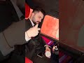 شوفو عريس شلون رش العطر كله عريس جاهز العرس شوفو عريس شلون رش العطر كله عريس جاهز العرس