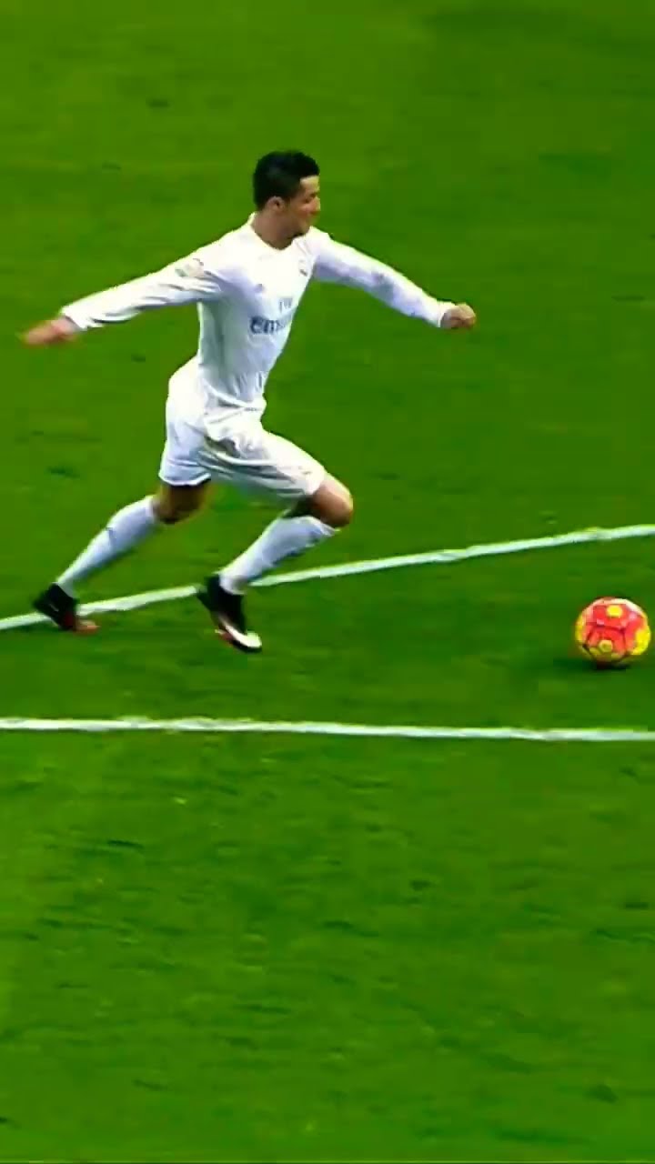 Amazing Goals! | Every Age Has It's Moment ??