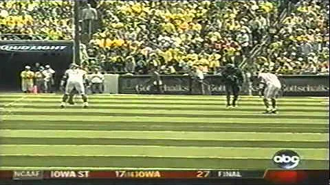 Oregon WR Jaison Williams 66 yard gain on screen p...
