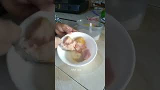 Resep sederhana marinasi ayam filet krispi.