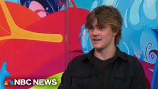 Professional teen skier recounts his return to slopes after breaking both legs