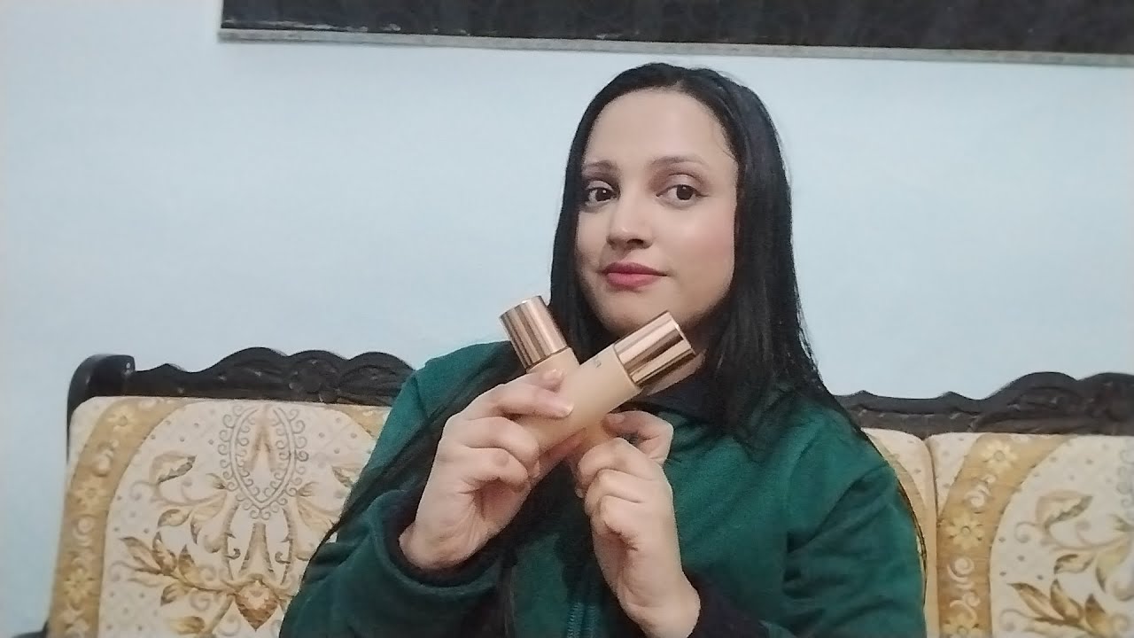 Flicka Foundation Review | 01 Fair shade | Warm Ivory Shade 