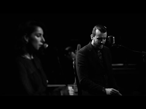 Cem Adrian & Özlem Çelik - Oy Asiye (Ağasar'ın Balını) (Live)