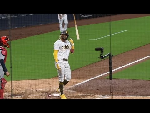 On-field video of Fernando Tatís Jr. EPIC bat flip vs. Cardinals