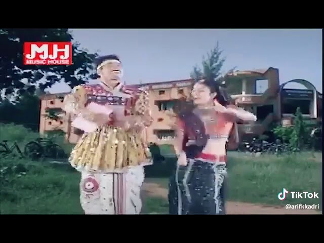 Vevai taro chokro college kar va gai  song