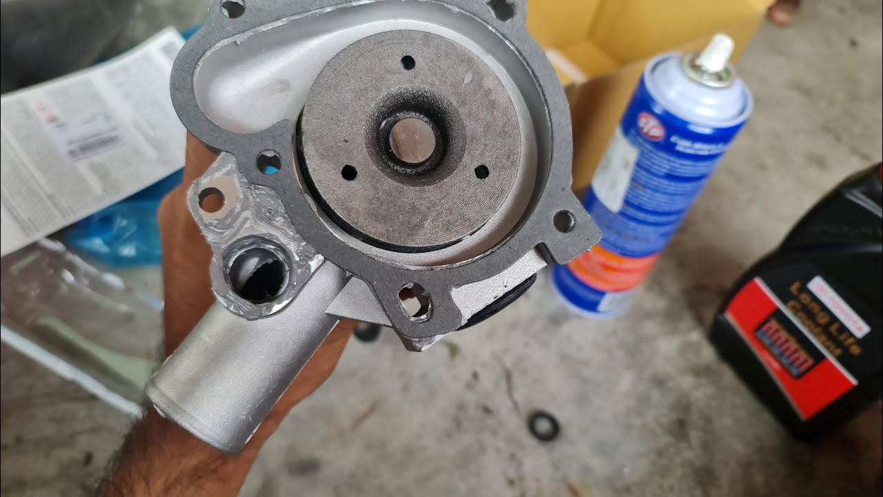 How to Change your Volvo 240 Water pump in 9 minutes YouTube