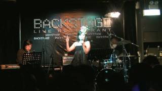 "跑步機上" - Venus@Backstage(1st April, 2009)
