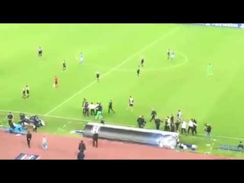 Beşiktaşlıların Gol Sevinci - 19.10.16 - Beşiktaş-Napoli