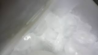 ICE EATING/ICE ASMR/ICE MUKBANG/ICE CRUNCHY　No.32