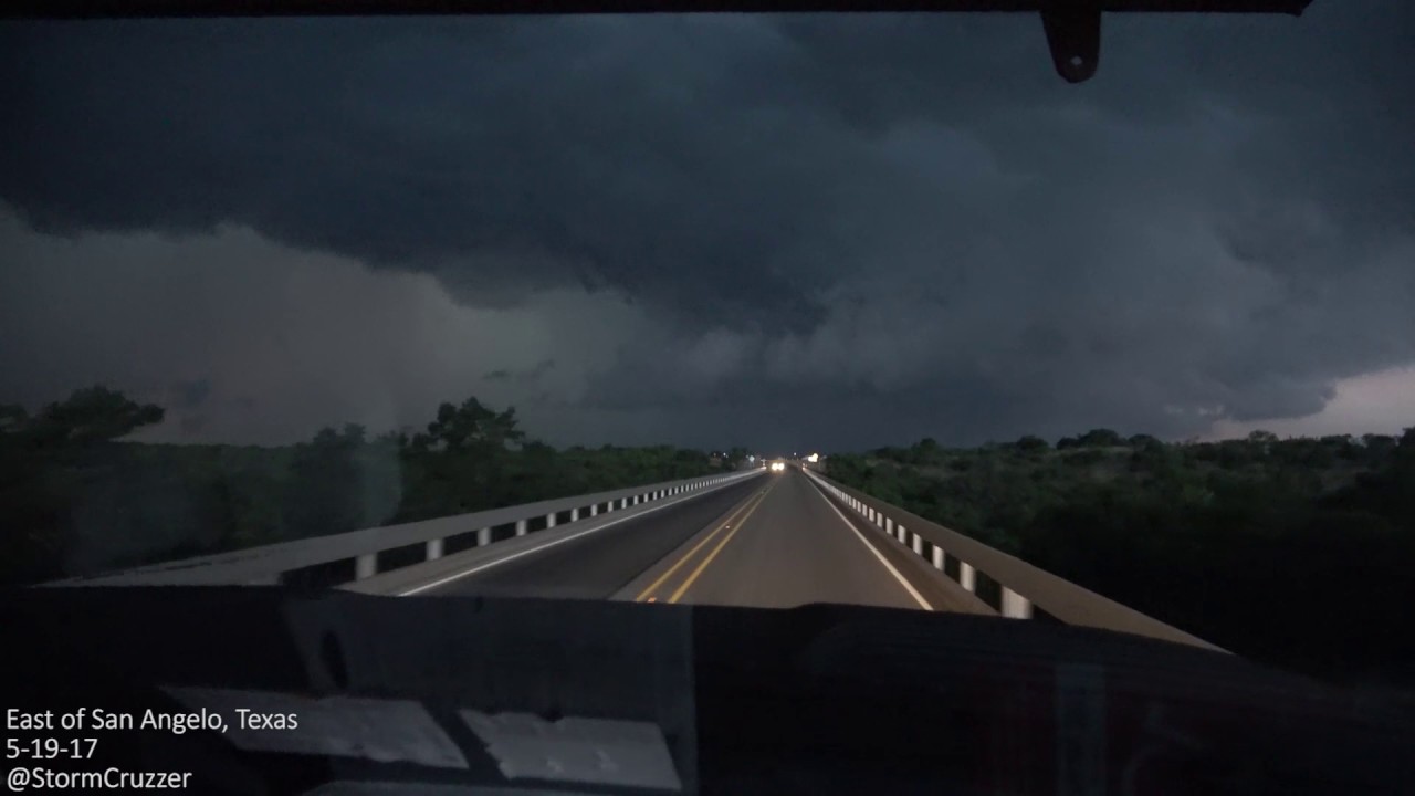 Embedded supercell east of San Angelo, Texas - YouTube