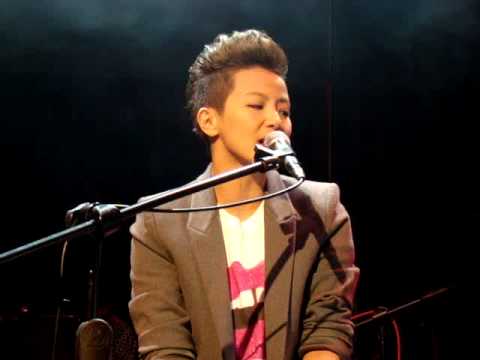 2012.12.06 西門河岸留言 何韻詩-Across The Universe(原唱The Beatles)