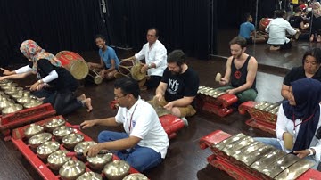 Dance Heginbotham - Gamelan Workshop at State University Yogyakarta