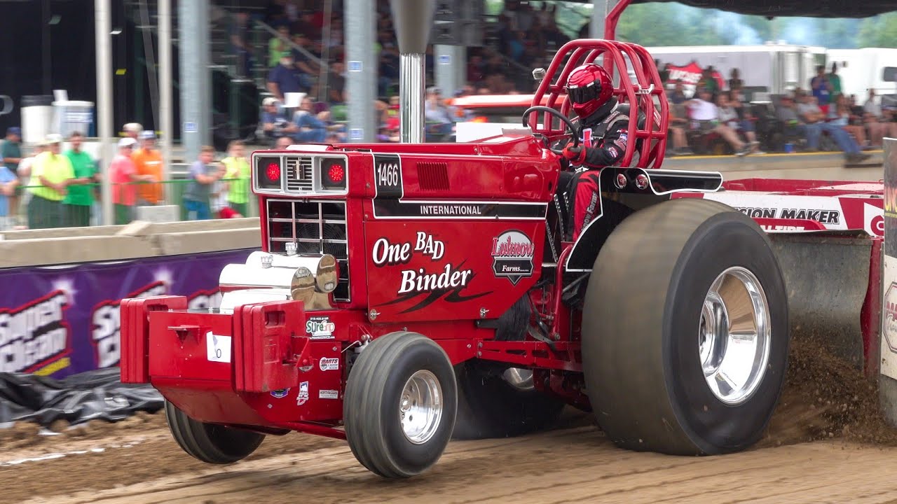 2022 Elkhart County Fair Pull. Light Pro Stock Tractors. PPL. Goshen, IN. YouTube