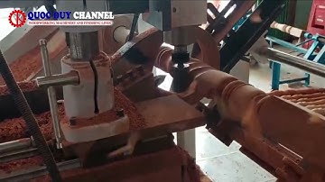 Máy tiện gỗ cnc dao xoắn I Máy tiện cnc đưa phôi tự động QHCW 1520 AF