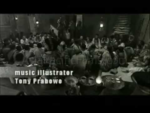 Puisi Tak Terkuburkan – Garin Nugroho *Terpilih Sebagai Salah Satu Dari 100 Film Asia Terbaik Sepanjang Masa