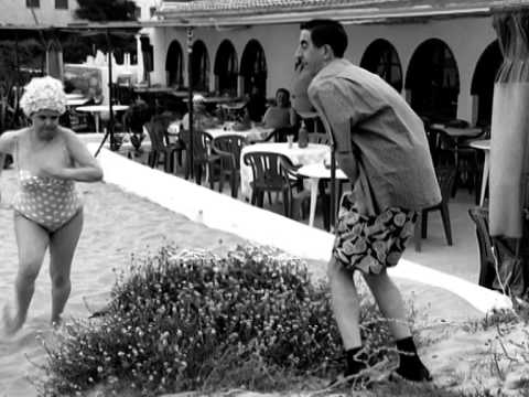 Centre Òptic del Vallès. Playa - YouTube