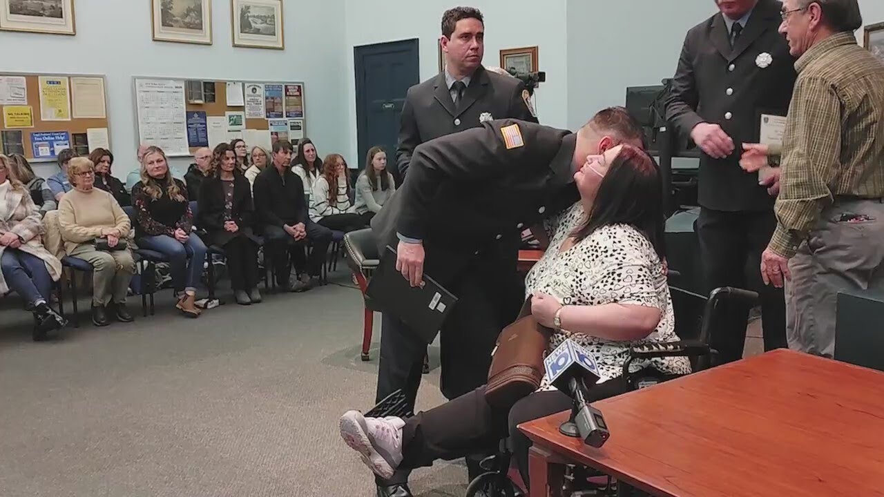First responders honored for saving life of entrapped fire victim - YouTube
