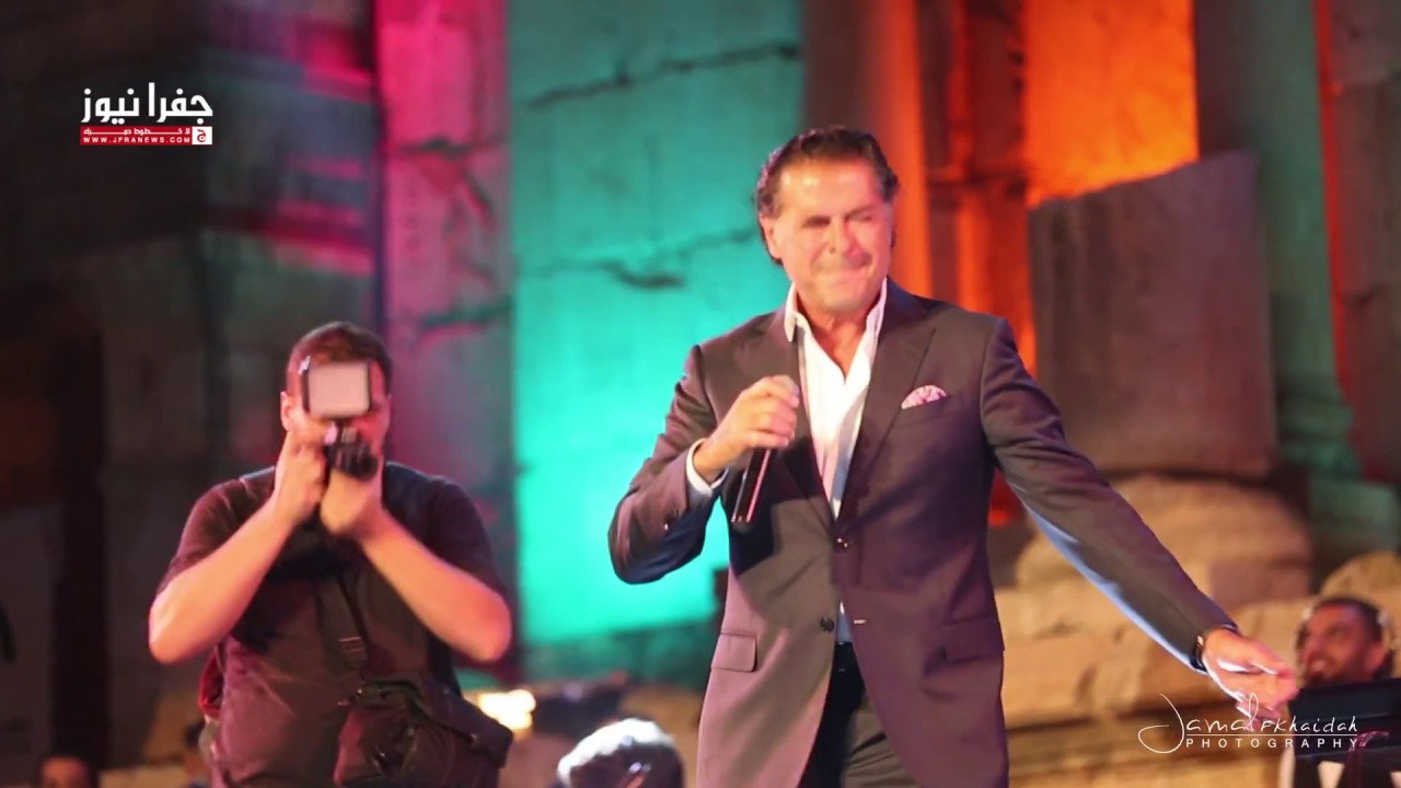 راغب علامة يخطف جمهور #مهرجان_جرش بأجمل اغانيه - جفرا نيوز HD