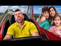 Papá se DESMAYA en el PARQUE de UNIVERSAL!