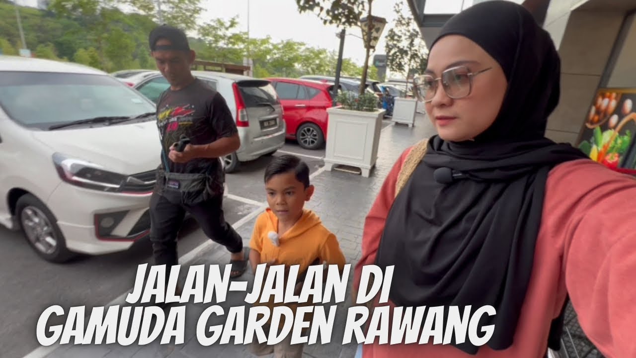 Jalan2 di Garden square Gamuda Garden Rawang, kena sidai degan Apple frecnh chicken la pulak 😭