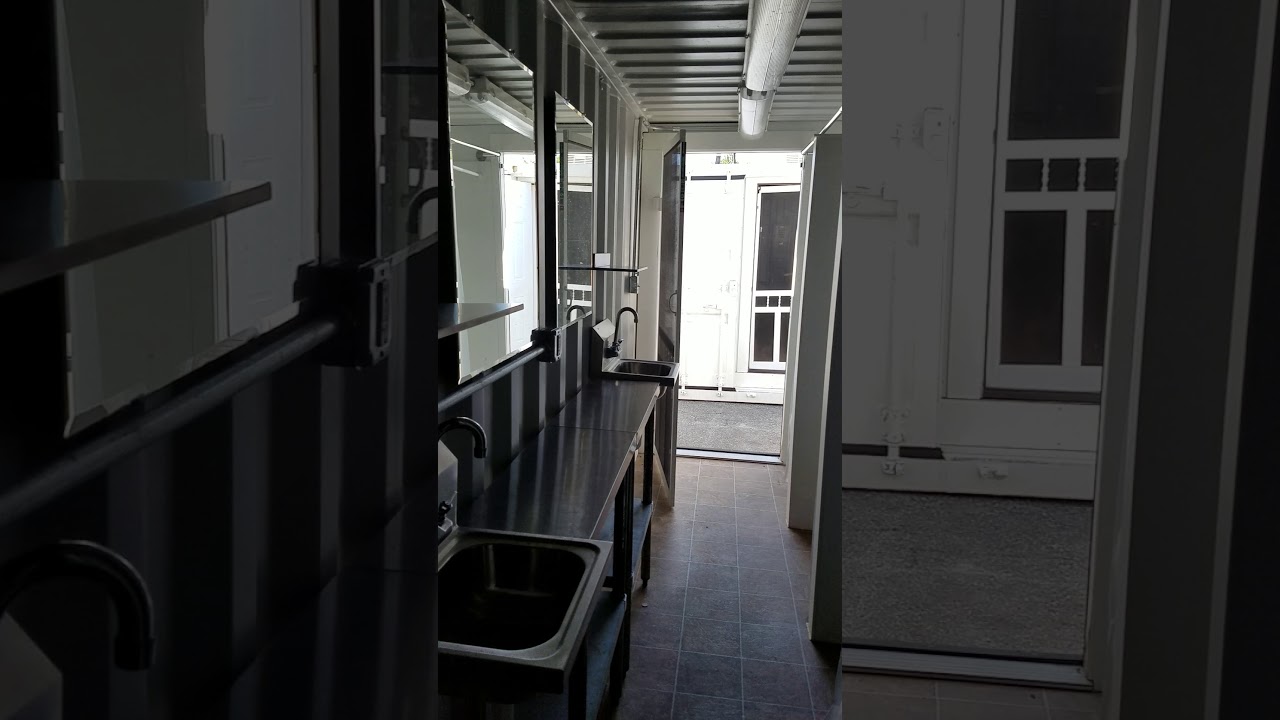 Mobile shower trailer