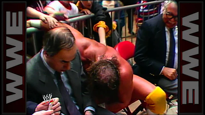 Peggy Sue causes problems for Randy Savage: Dec. 2...