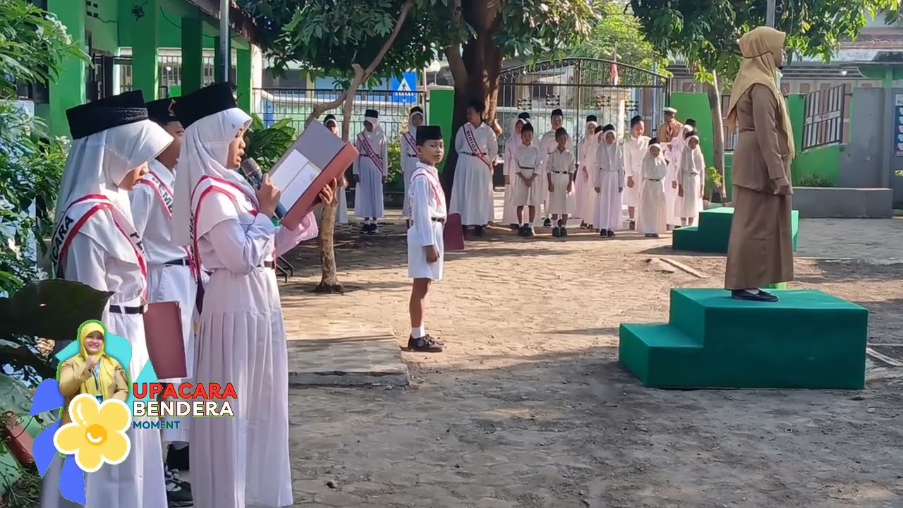 Upacara Bendera 15 September 2025 || Pembina Bu Titik