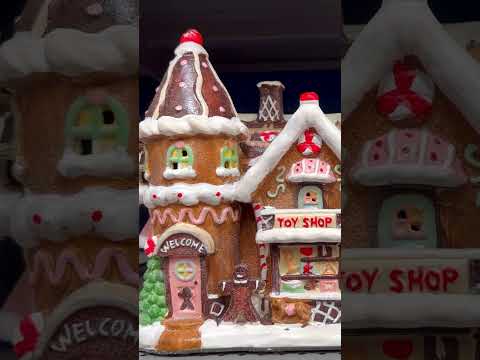 Видео: Walmart Christmas decorations #annausa #georgiausa #walmart #christmas