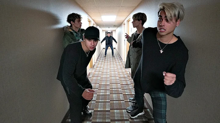 WE WENT INTO A SPOOKY HOTEL!