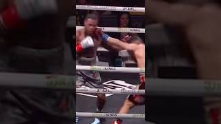 Pitbull vs Roach RD 10: Pitbull Face 6-7     Body 4-6. Roach Face 18 Body 0 #mexico vs #usa #boxing