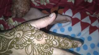 Very Easy Simple Mahnde Design For Girls