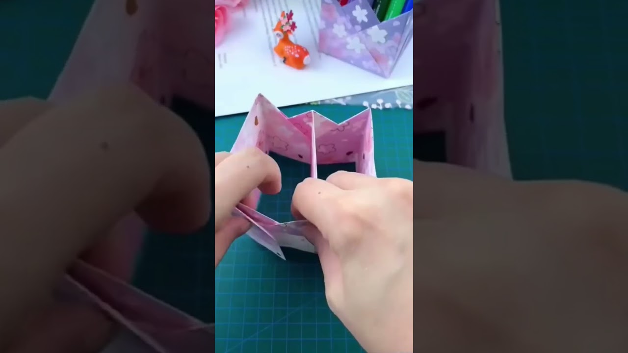 Cute Paper Pen Holder ✏️ | Easy Paper Craft | DIY Desk Organizer