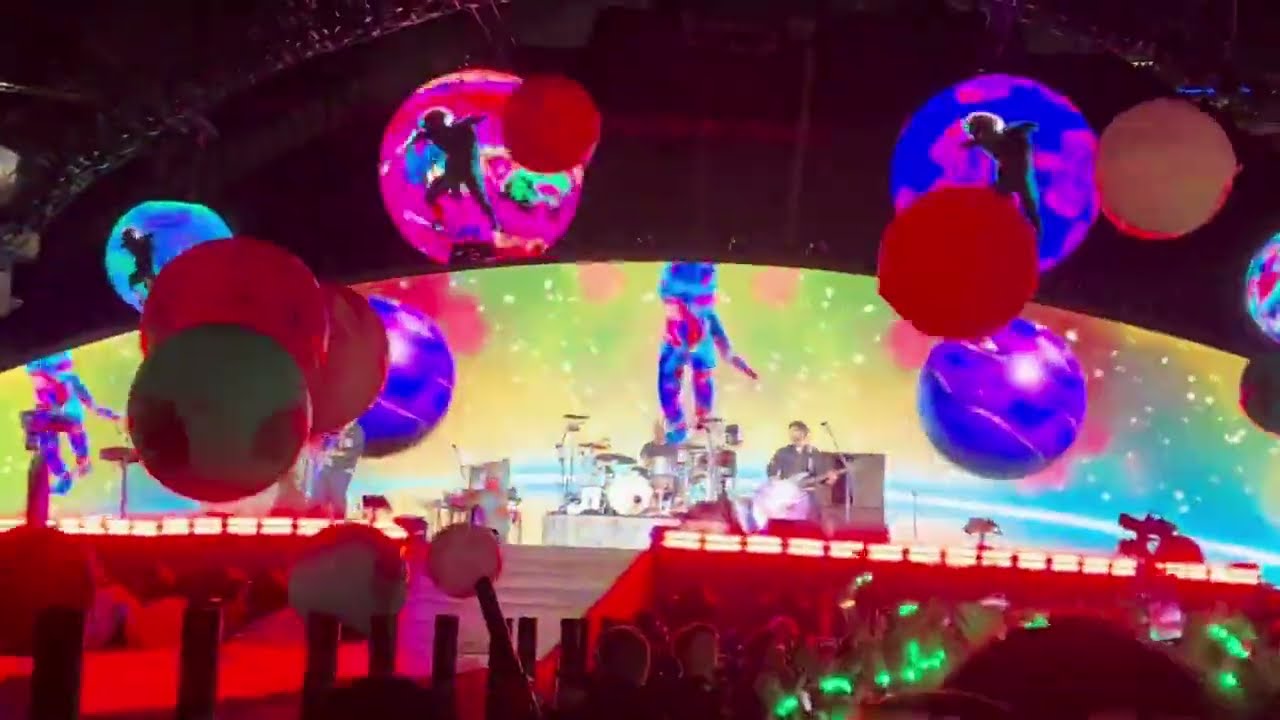 Adventure of a Lifetime! - Coldplay Live at Seattle Lumen Field.  20 Sep 2023