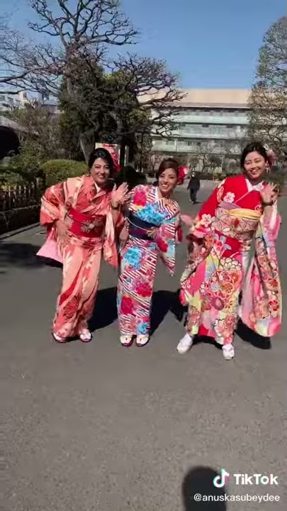 japanese tradicional dance