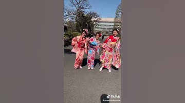 Thumbnail of japanese tradicional dance