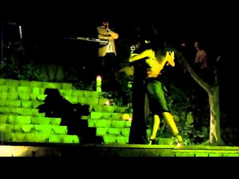 Simone Di Pasquale e Daniela Ayala TANGO SORRENTO.MOV