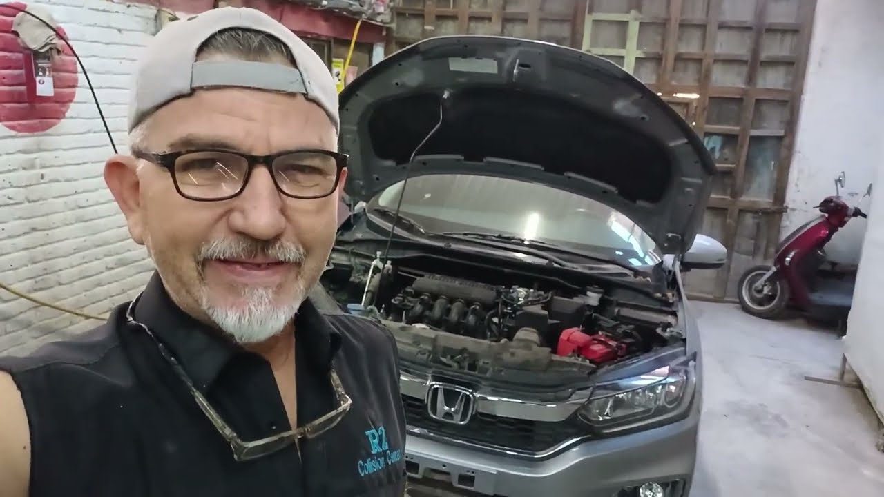 Cómo quitar defensa delantera de 