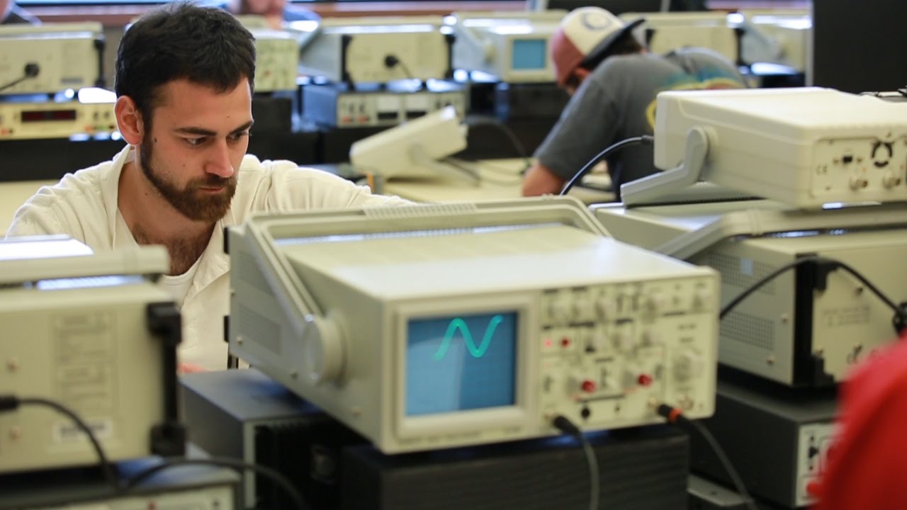Pittsburgh Technical College A Day as an Electronics Technician YouTube