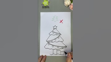 Mom and dad draw Christmas trees. Learn how to draw a Christmas tree like this. Come and try it