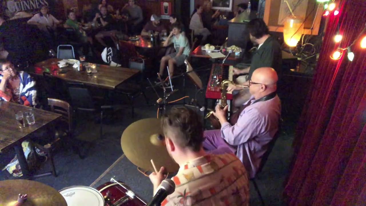 Sunshine Superman Live at Fergie's Pub 6-9-24