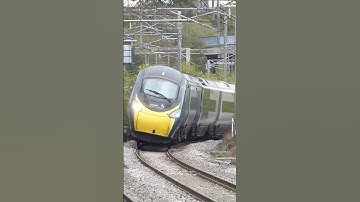Class 390 Pendolino: Revolutionising Rail Travel on the UK’s West Coast Main Line  #pendolino #fyp