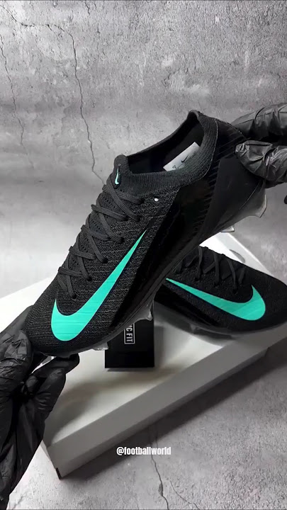 Nike Air Zoom Mercurial Vepor 16 Elite #nike #shorts #nikeairzoom #cristianoronaldo #nikefootball