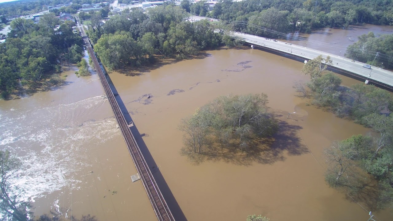 Drone footage of Cape Fear River - YouTube