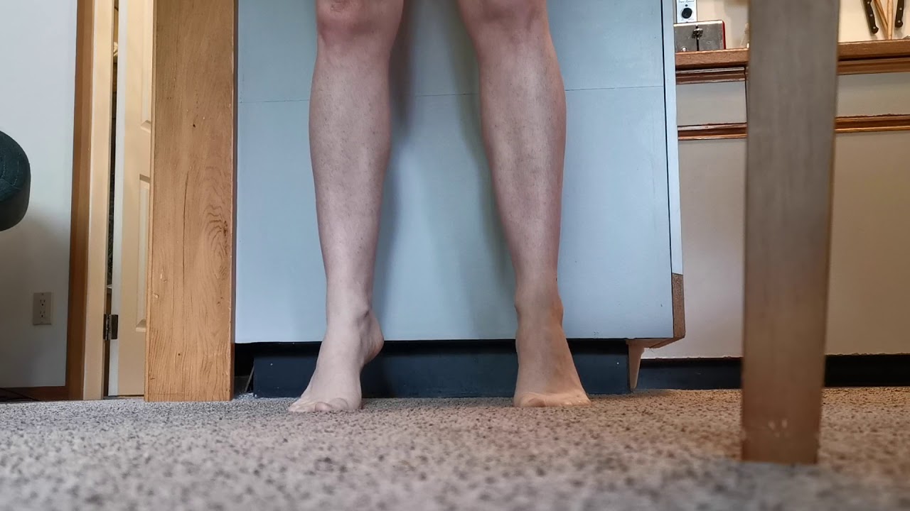15. Ankle Proprioception- bilateral heel raise (stage 2: equal weight ...