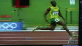 USAIN BOLT , 9"69 WR.  SLOW MOTION.