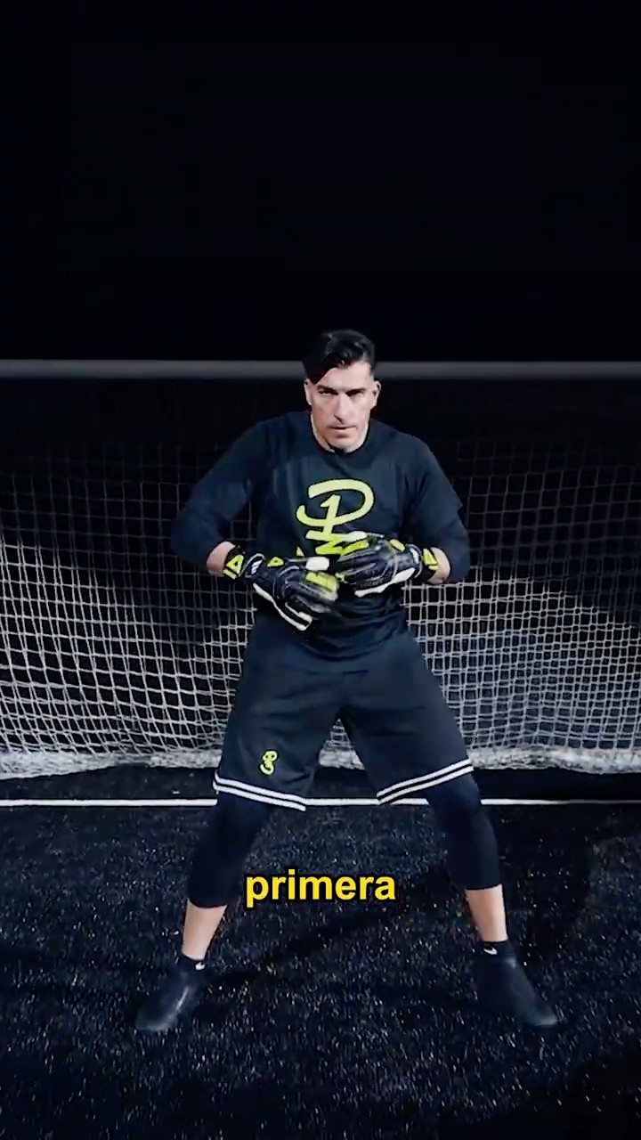 ¿Cuántos penaltis conseguiré meterle a un portero legendario?