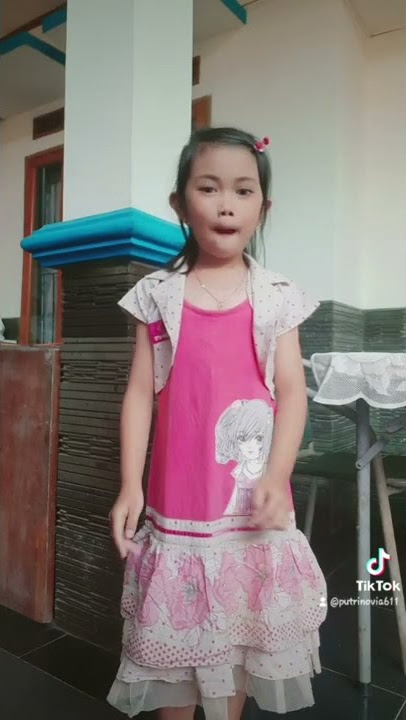 Melody fyp - Dj Aizz | TikTok | Putri Novia Nurlatifa