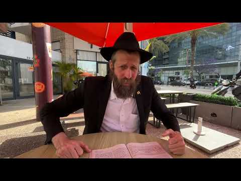 מי הכי אוהב אותנו בעולם? - הרב מנחם מיידנצ'יק, י' אייר אדר | פרק מ"ו